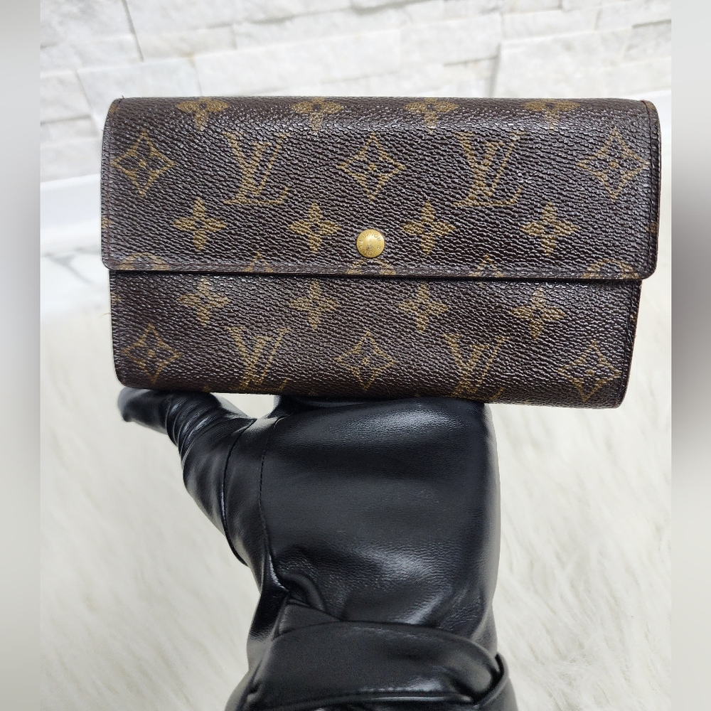 AUTH VINTAGE LOUIS VUITTON long wallet in monogram - Picture 2 of 14